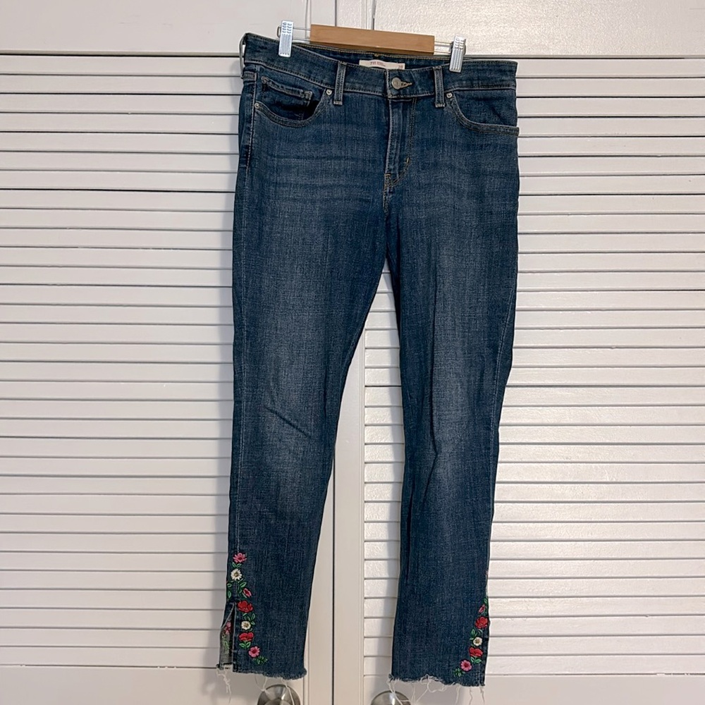Levi’s 711 skinny jeans with embroidered flowers